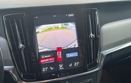 Volvo S90 II рестайлинг, 2019 год, 2 620 000 рублей, 10 фотография