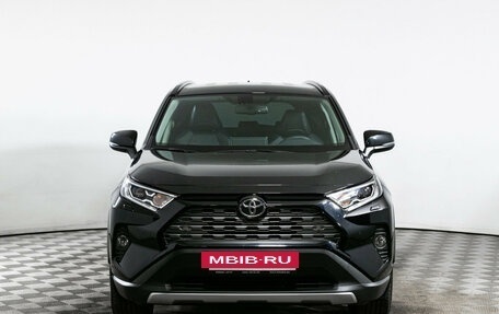 Toyota RAV4, 2021 год, 3 980 000 рублей, 2 фотография