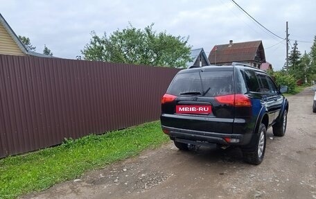 Mitsubishi Pajero Sport II рестайлинг, 2010 год, 1 000 000 рублей, 5 фотография