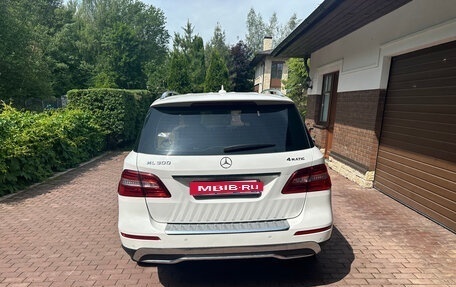 Mercedes-Benz M-Класс, 2015 год, 3 100 000 рублей, 2 фотография