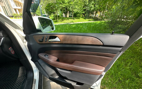 Mercedes-Benz M-Класс, 2015 год, 3 100 000 рублей, 9 фотография