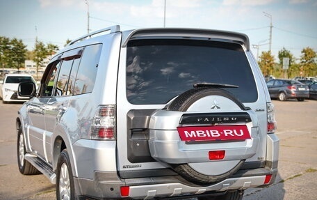 Mitsubishi Pajero IV, 2008 год, 1 590 000 рублей, 6 фотография