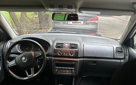 Skoda Fabia II, 2013 год, 600 000 рублей, 13 фотография