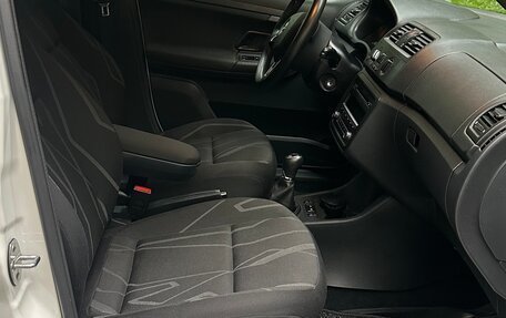 Skoda Fabia II, 2013 год, 600 000 рублей, 14 фотография