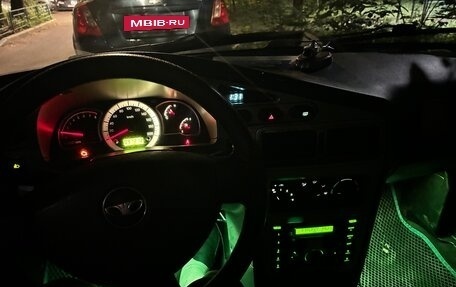 Daewoo Nexia I рестайлинг, 2013 год, 250 000 рублей, 9 фотография