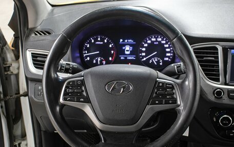 Hyundai Solaris II рестайлинг, 2019 год, 798 000 рублей, 17 фотография