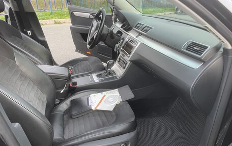 Volkswagen Passat B7, 2011 год, 1 350 000 рублей, 15 фотография