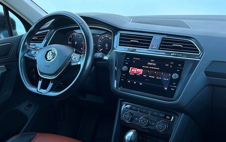 Volkswagen Tiguan II, 2017 год, 2 846 400 рублей, 19 фотография