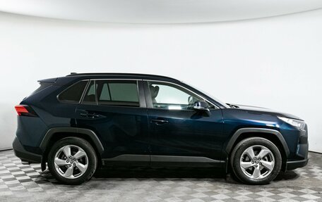Toyota RAV4, 2019 год, 3 100 000 рублей, 4 фотография