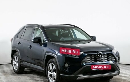 Toyota RAV4, 2019 год, 3 100 000 рублей, 3 фотография