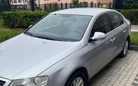 Volkswagen Passat B6, 2008 год, 900 000 рублей, 2 фотография