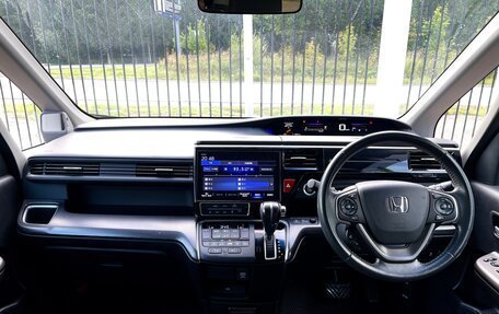 Honda Stepwgn IV, 2019 год, 2 629 000 рублей, 10 фотография