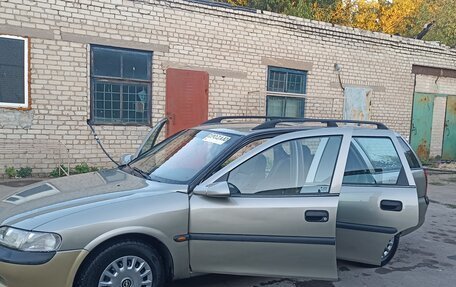 Opel Vectra B рестайлинг, 1997 год, 350 000 рублей, 3 фотография