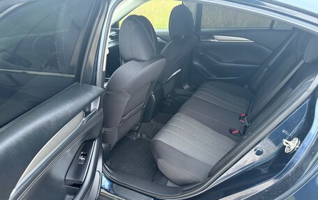 Mazda 6, 2018 год, 2 300 000 рублей, 8 фотография