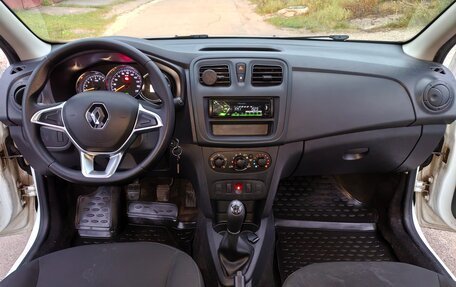 Renault Logan II, 2018 год, 620 000 рублей, 9 фотография