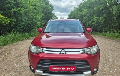 Mitsubishi Outlander III рестайлинг 3, 2014 год, 1 400 000 рублей, 1 фотография
