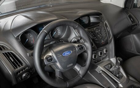 Ford Focus III, 2014 год, 850 000 рублей, 3 фотография