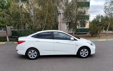 Hyundai Solaris II рестайлинг, 2013 год, 699 000 рублей, 6 фотография