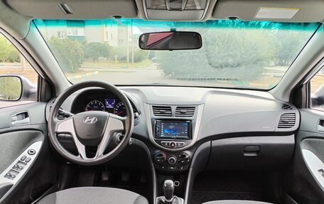 Hyundai Solaris II рестайлинг, 2013 год, 699 000 рублей, 14 фотография