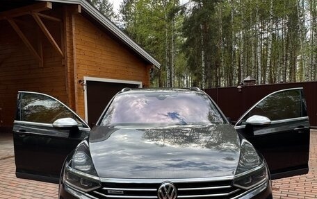 Volkswagen Passat B8 рестайлинг, 2019 год, 3 460 000 рублей, 8 фотография