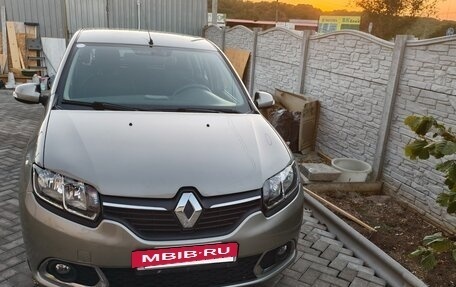 Renault Sandero II рестайлинг, 2014 год, 930 000 рублей, 3 фотография