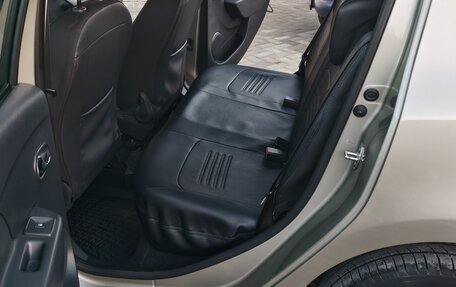 Renault Sandero II рестайлинг, 2014 год, 930 000 рублей, 21 фотография