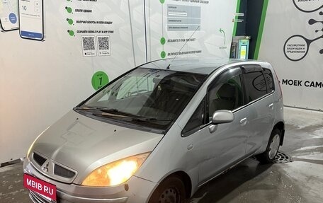 Mitsubishi Colt VI рестайлинг, 2003 год, 259 999 рублей, 7 фотография