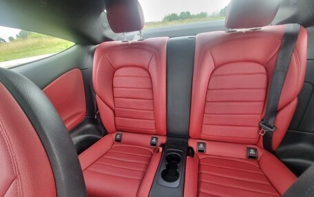 Mercedes-Benz C-Класс, 2018 год, 2 950 000 рублей, 30 фотография