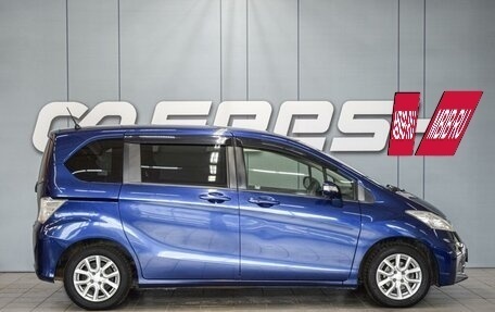 Honda Freed I, 2011 год, 1 270 000 рублей, 5 фотография