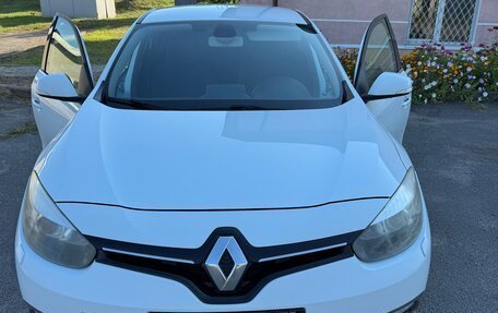 Renault Fluence I, 2015 год, 770 000 рублей, 3 фотография