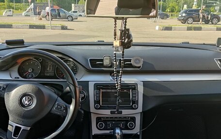 Volkswagen Passat CC I рестайлинг, 2011 год, 1 000 000 рублей, 11 фотография