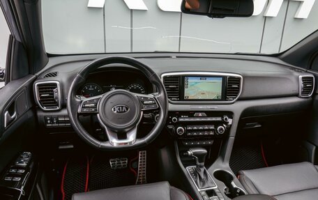 KIA Sportage IV рестайлинг, 2018 год, 2 500 000 рублей, 6 фотография