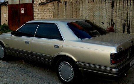 Mazda Luce, 1988 год, 525 000 рублей, 5 фотография