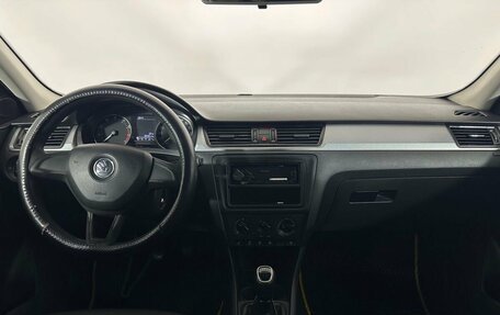 Skoda Rapid I, 2017 год, 550 000 рублей, 7 фотография