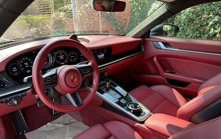 Porsche 911, 2022 год, 19 800 000 рублей, 6 фотография