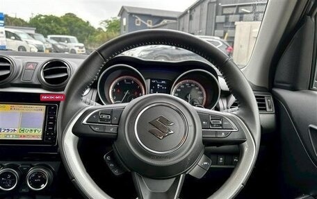 Suzuki Swift V, 2022 год, 950 000 рублей, 11 фотография