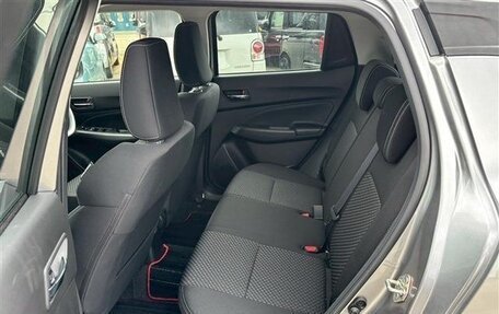 Suzuki Swift V, 2022 год, 950 000 рублей, 14 фотография