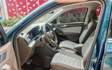 Volkswagen Tiguan II, 2022 год, 3 100 000 рублей, 12 фотография