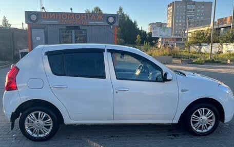 Renault Sandero I, 2014 год, 680 000 рублей, 3 фотография
