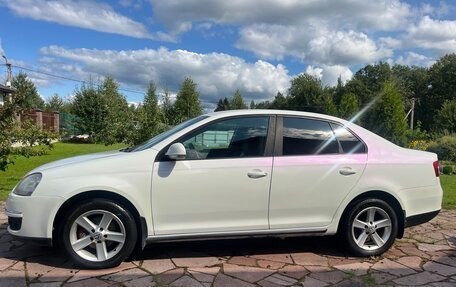 Volkswagen Jetta VI, 2008 год, 620 000 рублей, 7 фотография