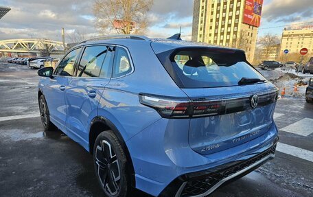 Volkswagen Tiguan, 2024 год, 5 040 000 рублей, 2 фотография