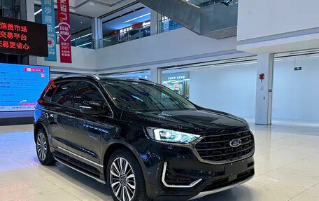 Ford Edge II рестайлинг, 2022 год, 2 635 000 рублей, 3 фотография