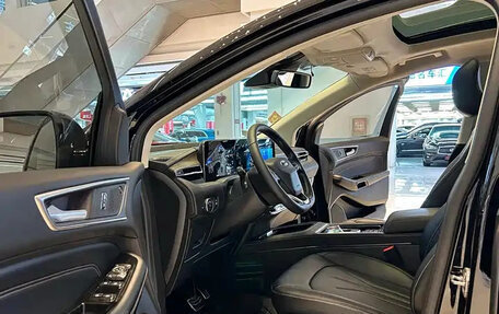 Ford Edge II рестайлинг, 2022 год, 2 635 000 рублей, 7 фотография