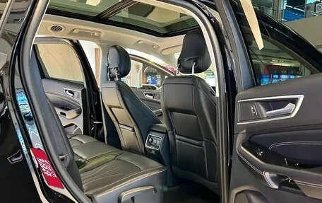 Ford Edge II рестайлинг, 2022 год, 2 635 000 рублей, 11 фотография