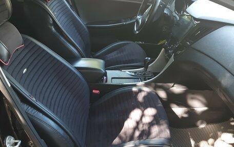 Hyundai Sonata VI, 2011 год, 1 000 000 рублей, 10 фотография