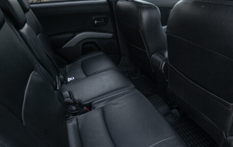 Mitsubishi Outlander III рестайлинг 3, 2010 год, 1 325 000 рублей, 15 фотография