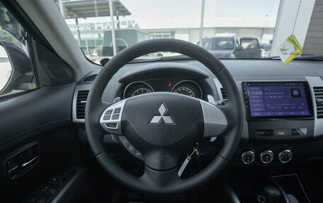 Mitsubishi Outlander III рестайлинг 3, 2010 год, 1 325 000 рублей, 17 фотография