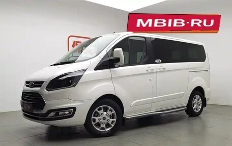 Ford Tourneo Custom I рестайлинг, 2021 год, 2 340 000 рублей, 1 фотография