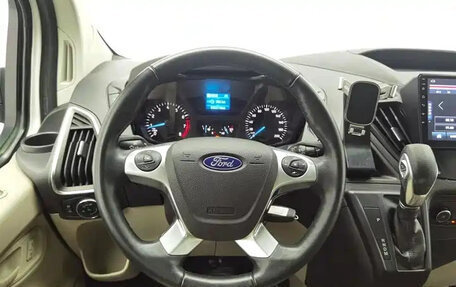 Ford Tourneo Custom I рестайлинг, 2021 год, 2 340 000 рублей, 8 фотография