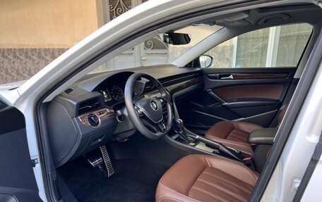 Volkswagen Passat B8 рестайлинг, 2021 год, 2 250 000 рублей, 8 фотография